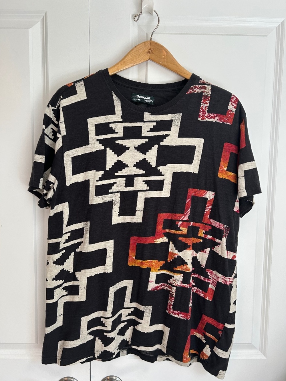 Desigual Man short-sleeve geometric print T-shirt graphic designer ethnic